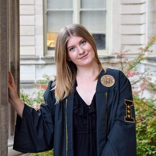 Profile Picture of em cop (@emily.copple) on Instagram