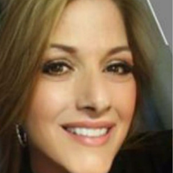 Profile Picture of Bethany Vallonga-jacob (@bjack1) on Poshmark