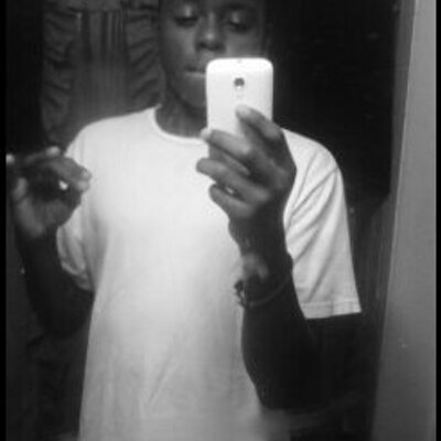 Dontae Tate - Twitter Profile Picture of Dontae Tate (@FlyDen_YahFam) on Twitter