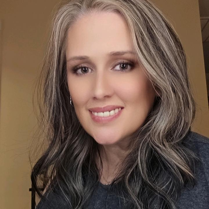 Profile Picture of Heidi Steinhagen 🦋 (@heidi2dream) on Tiktok