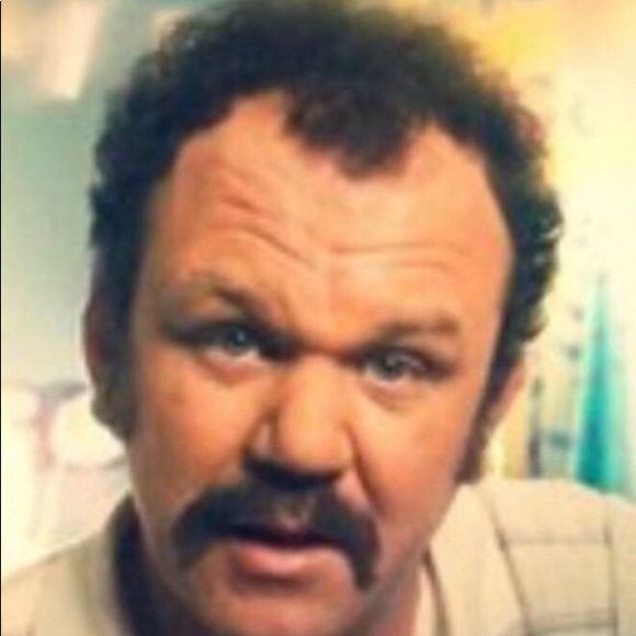 Profile Picture of Barry Kaiser (@bgk88) on Poshmark