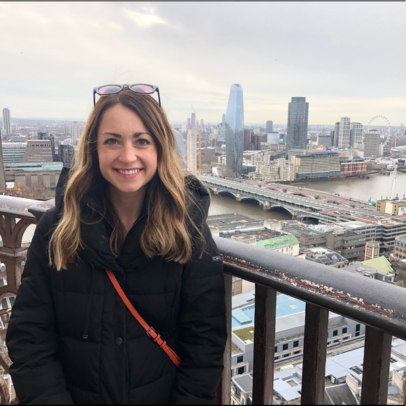 Profile Picture of Julia Hayden (@juliahay16) on Poshmark