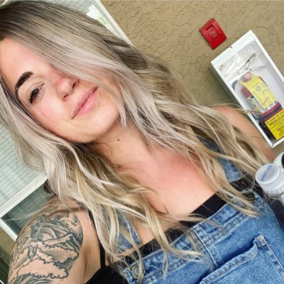 Profile Picture of Bianca Rhodes (@thesknb) on Twitter