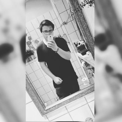 Profile Picture of Jeremy Schubert (@JeremySchubi) on Twitter