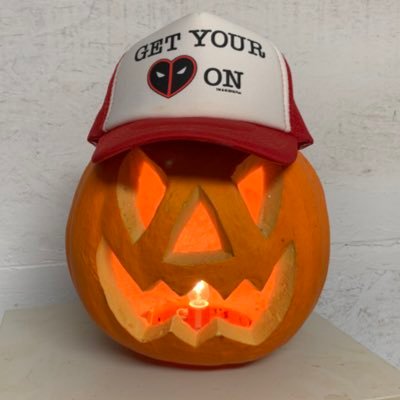Profile Picture of Mike Bee (@MikeBeeMade) on Twitter