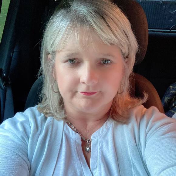 Profile Picture of Margaret Pentek (@margpen45) on Poshmark