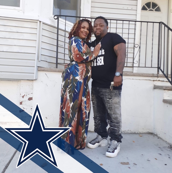 Profile Picture of Quanny Quan (@quan4429) on Poshmark