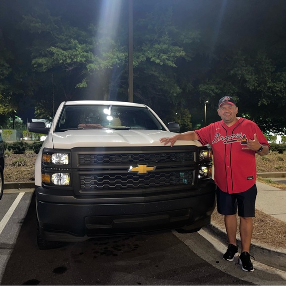 Profile Picture of Julio Rincon laguado (@jcrl01) on Poshmark