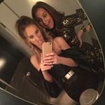 Profile Picture of Zoe (@zoeabrahams) on Instagram