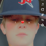 Profile Picture of Brennan Moore (@brennanmoore3040) on Youtube
