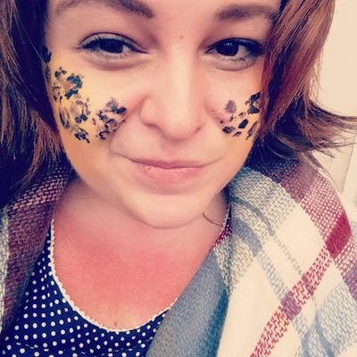 Profile Picture of Charlotte Button (@CharlottaRose88) on Twitter