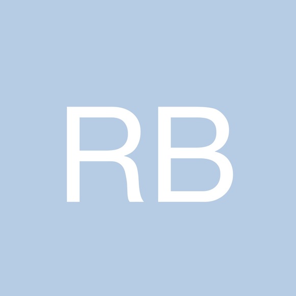 Profile Picture of Riley Bartram (@rbartram) on Poshmark