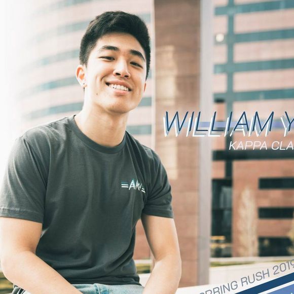 Profile Picture of William Yu (@willyiamyu) on Poshmark