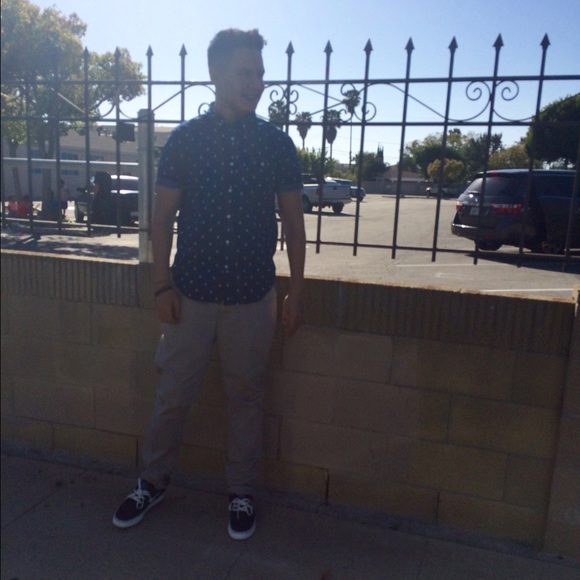 Profile Picture of Juan Santacruz (@juan_santacruz) on Poshmark