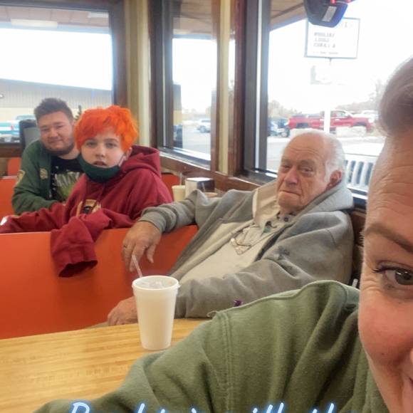 Profile Picture of Keirstin Osness (@keirstinosness) on Poshmark