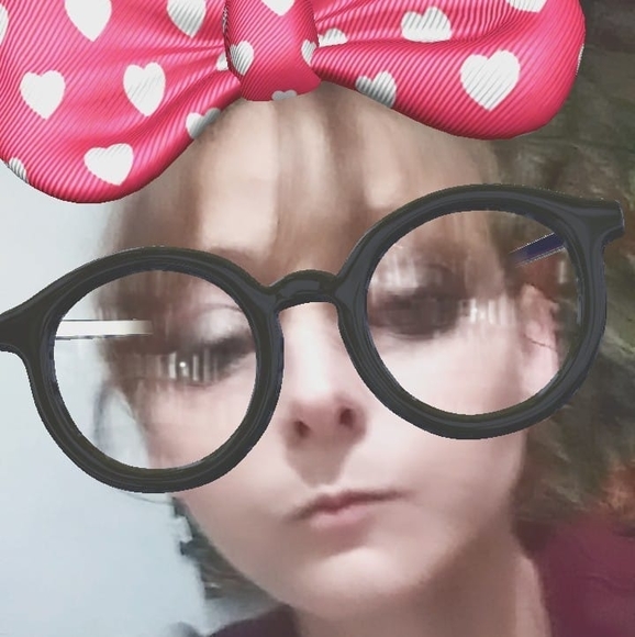 Profile Picture of Kayla Selph (@kayla_selph) on Poshmark