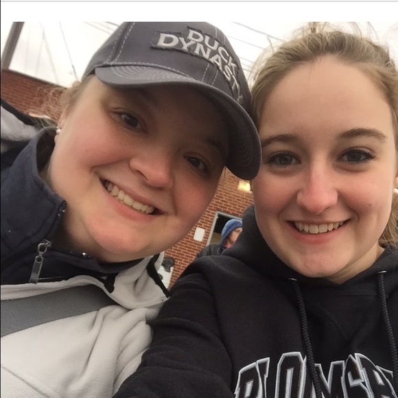 Profile Picture of Natasha Schappell (@nschappell91) on Poshmark