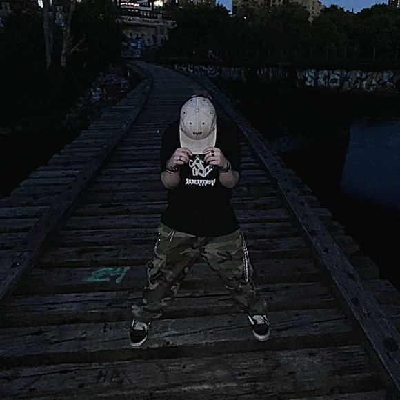 Profile Picture of Paul Callahan (@gh0sty_92) on Poshmark