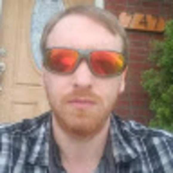 Profile Picture of Ron Christopherson (@wants2buythings) on Poshmark