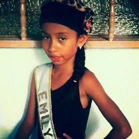 Profile Picture of Emily Cristais Quint (@QuintEmily) on Twitter