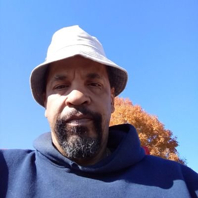 Profile Picture of Gerald Harper (@GeraldH16316811) on Twitter