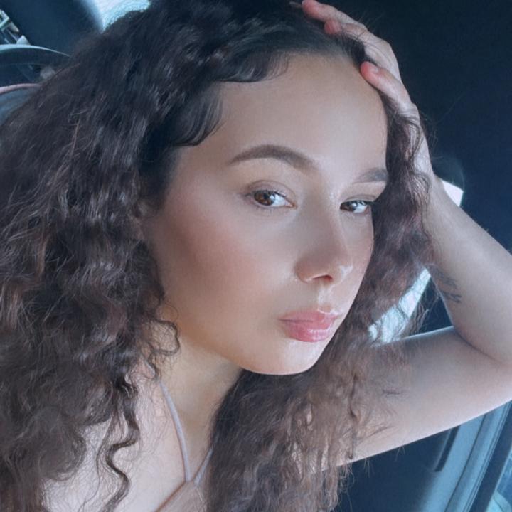 Profile Picture of Francesca (@spoiledmarie3x) on Tiktok