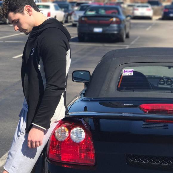 Profile Picture of Mario Tomei (@mar17t) on Poshmark