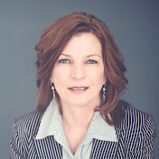 Profile Picture of Lesla Sheeder (@SheFitHomesatKW) on Youtube