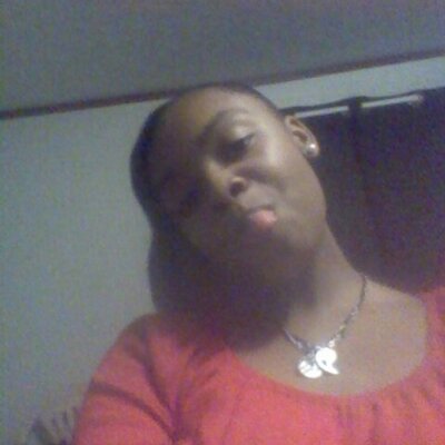 Profile Picture of Alyssa 2 Cute Julien (@JulienAlyssa) on Twitter