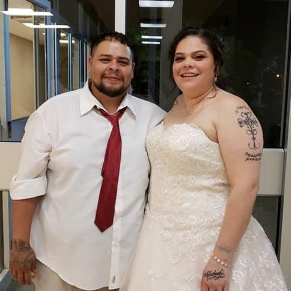 Profile Picture of Mike Castro (@mike33castro) on Poshmark