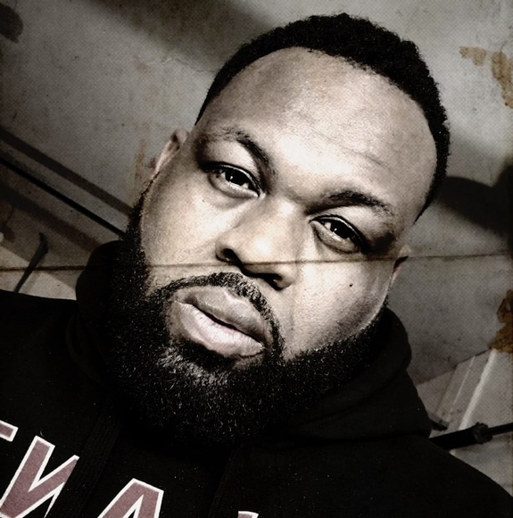 Profile Picture of Tyrone Hines (@hinesmt) on Poshmark