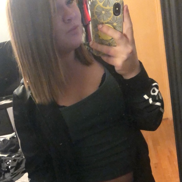 Profile Picture of Maddisan Heidebrink (@maddisanh) on Poshmark