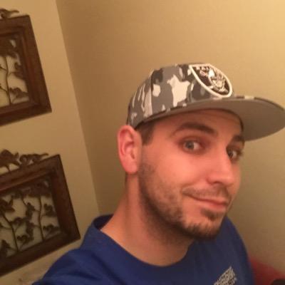 Profile Picture of Troy Picker (@thedeucester_22) on Twitter
