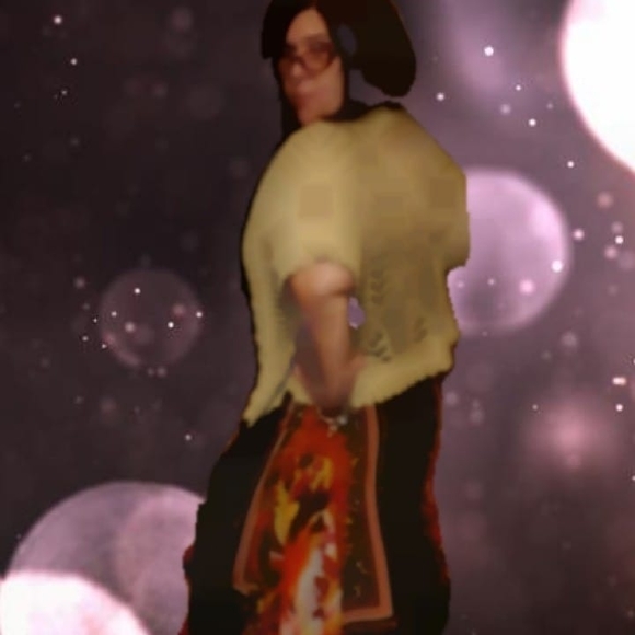 Profile Picture of Bobbie Mcfarland (@foybobbie) on Poshmark