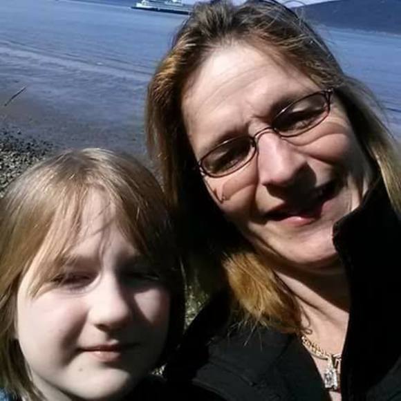 Rose Jech - Poshmark Profile Picture of Rose Jech (@rosejech) on Poshmark