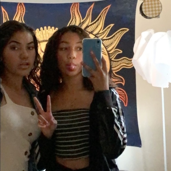 Profile Picture of Katrina Staback (@katrinastaback) on Poshmark