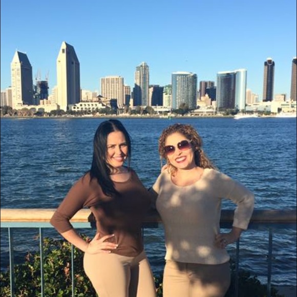 Profile Picture of Miriam Abasolo (@miriferliz) on Poshmark