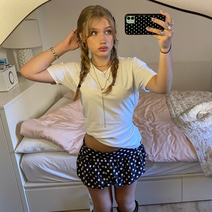Profile Picture of ellen (@ellenbgd) on Tiktok