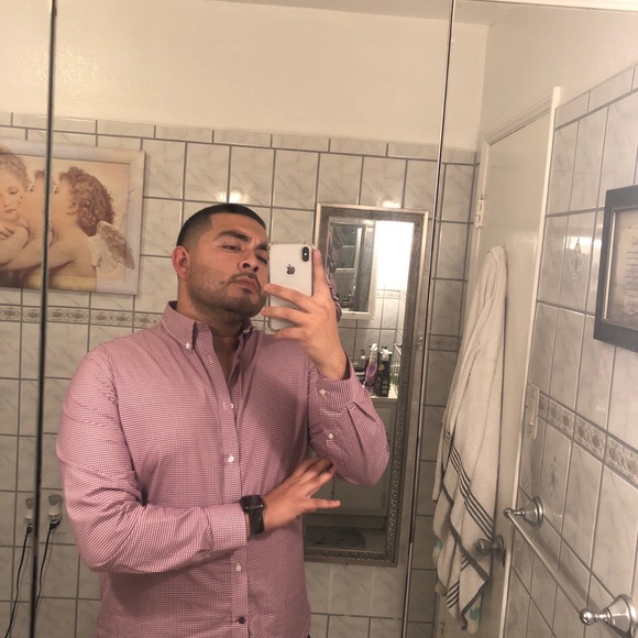 Profile Picture of Daniel Galan (@dgalan95) on Poshmark