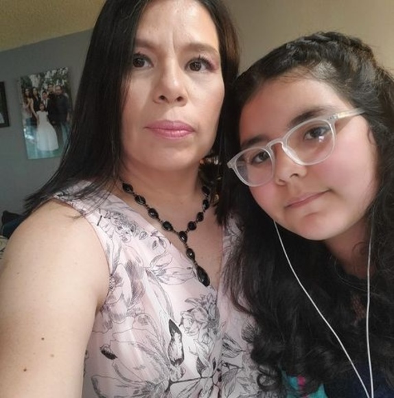 Profile Picture of Laura Centeno (@lauracenteno60) on Poshmark