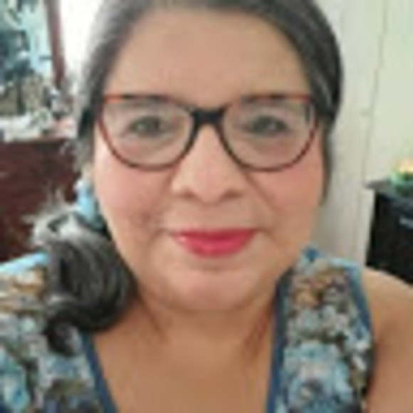 Profile Picture of Minerva Ramos (@minnieramos5) on Poshmark
