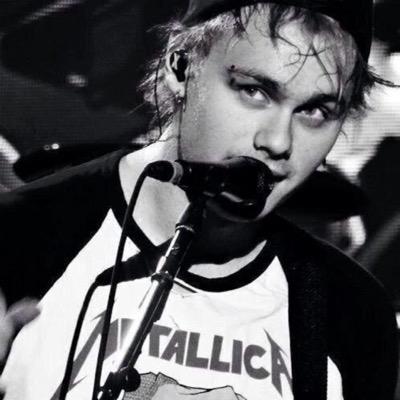 Profile Picture of Michael Clifford (@@gordon770) on Twitter