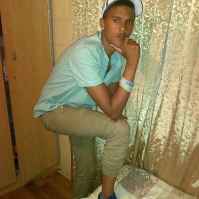 Profile Picture of Kenneth Newman (@kenny0747701187) on Twitter