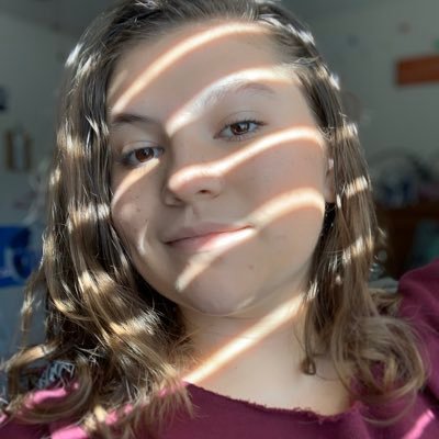 Profile Picture of Felicity Osborne (@BellaBuddy725) on Twitter