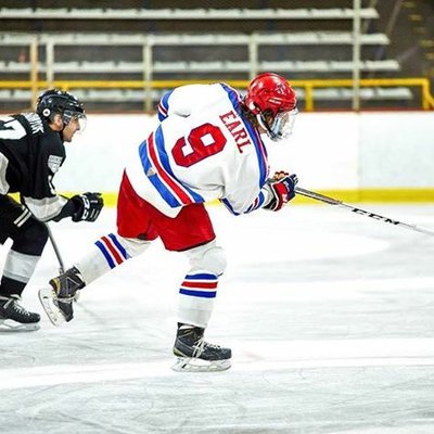 Profile Picture of Zach Earl (@earlsyshow91) on Twitter