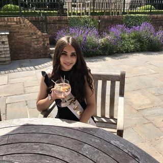 Profile Picture of Isabelle Ellis (@Isabelle-Ellis) on Facebook