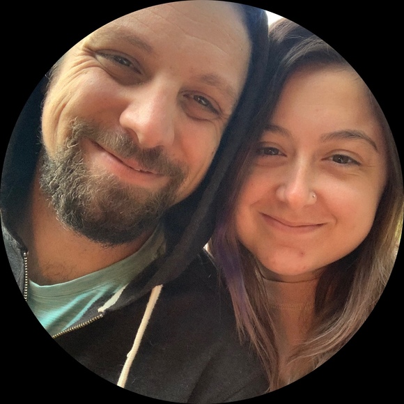 Profile Picture of Jasmine Looper (@jasmine_looper) on Poshmark
