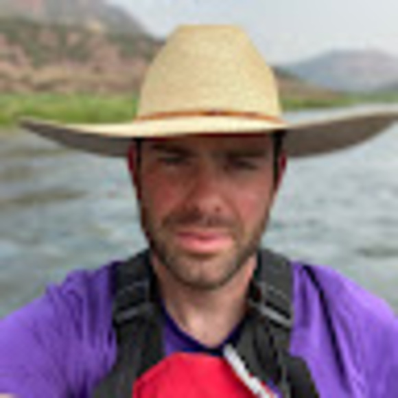 Profile Picture of Danny Lynn (@d3lynn) on Poshmark