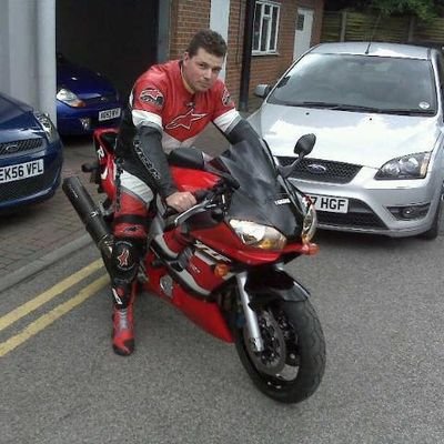 Profile Picture of Mike Ling (@mikeling76) on Twitter