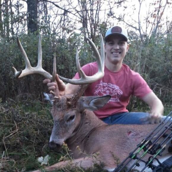 Profile Picture of Jacob Hart (@jrhart274) on Poshmark